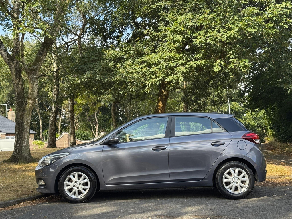 Hyundai I20 1.2 S Air White #31