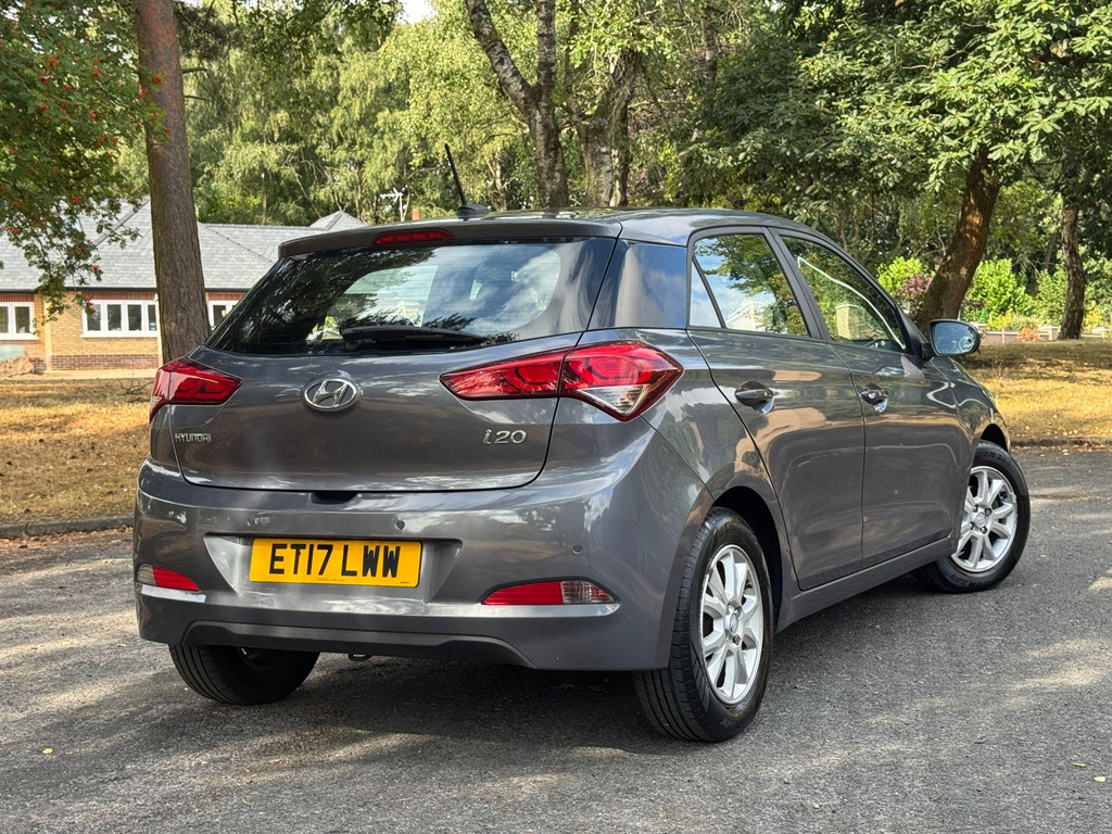 Hyundai I20 1.2 Se Hatchback Euro 6 84 Ps Grey #2