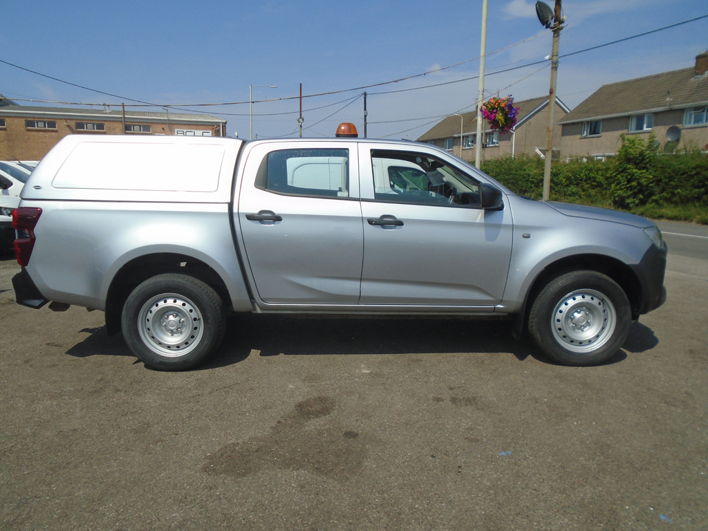 Isuzu D-Max Utility Dcb