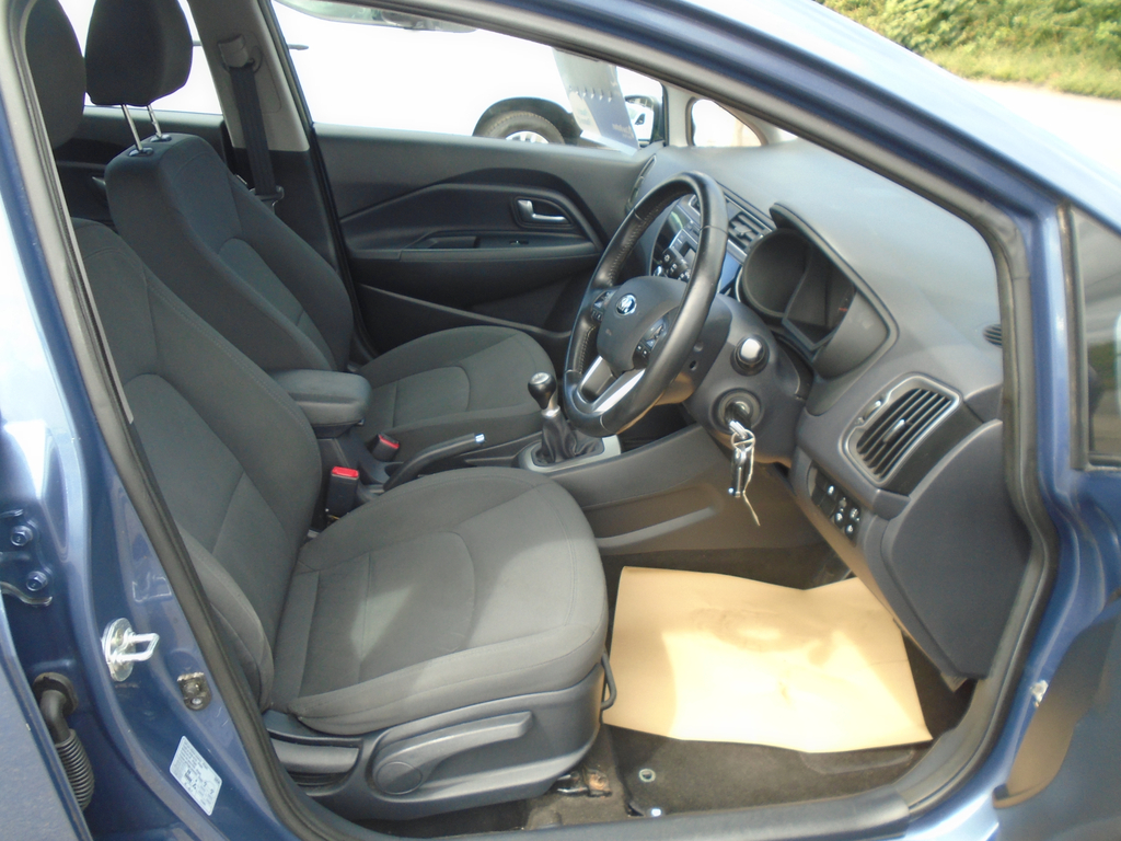 Kia RIO 1.25 1 Euro 6 White #9