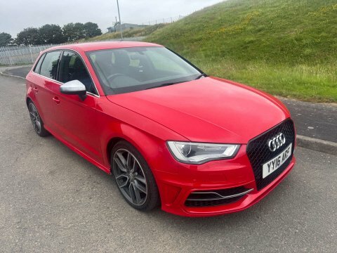 Audi S3 2.0 S3 Sportback Red