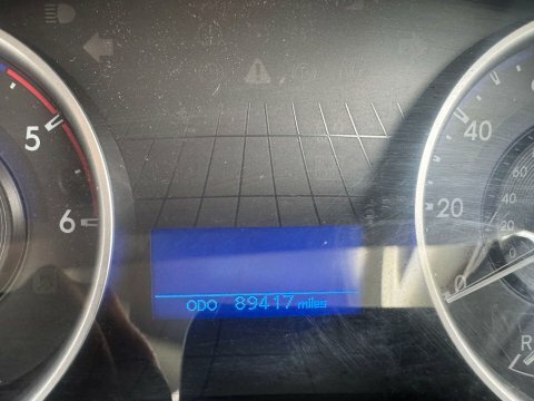 Toyota HILUX Acttive 4X4 Silver #11