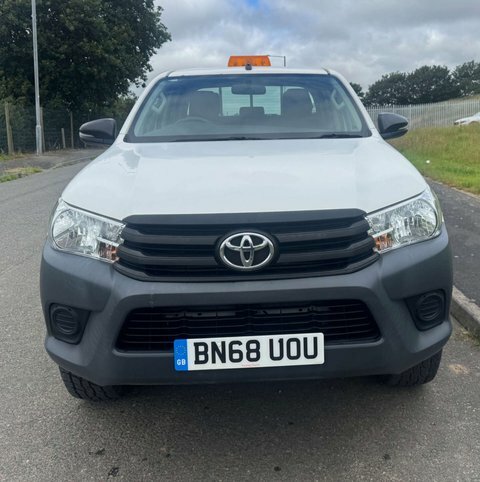Toyota HILUX 2.4 Hi-luxury Active White #2