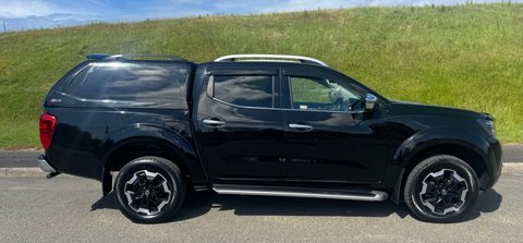 Nissan Navara 2.3 Navara Tekna Black #3