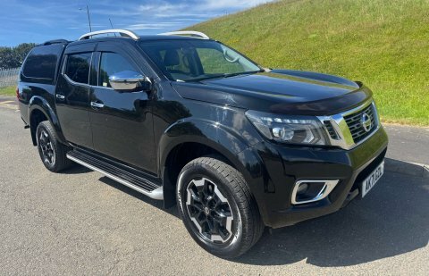Nissan Navara 2.3 Navara Tekna Black