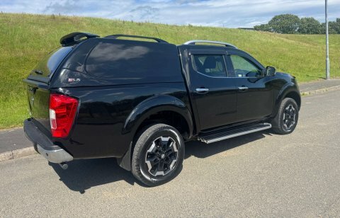 Nissan Navara 2.3 Navara Tekna Black #4
