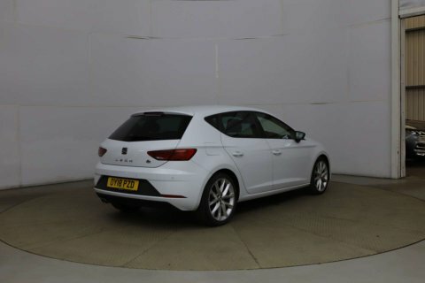 Seat Leon 2.0 Leon Fr OY18PZD White #6