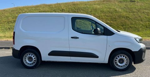 Peugeot Partner 1.5 Partner Professional MW74FFN White #3