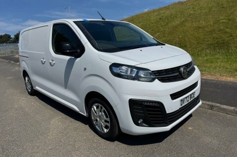 Vauxhall Vivaro 1.5 Vivaro F2700 White