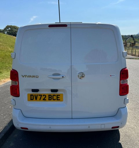 Vauxhall Vivaro 1.5 Vivaro F2700 DV72BCE White #5