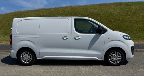 Vauxhall Vivaro 1.5 Vivaro F2700 DV72BCE White #3