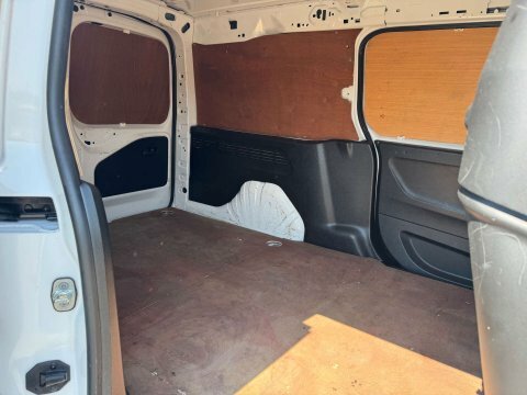 Vauxhall Combo Combo 2000 Dynamic Td White #10