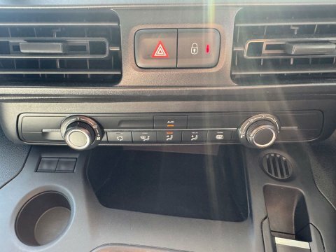 Vauxhall Combo Combo 2300 Dynamic Td White #13