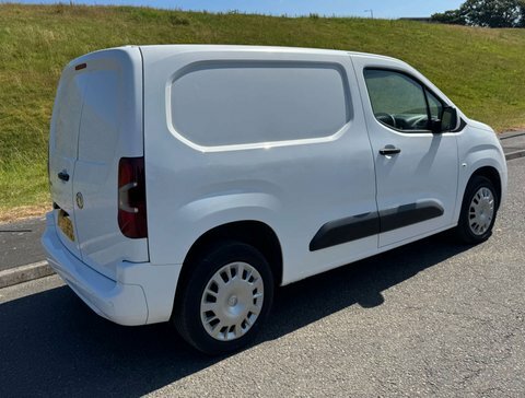 Vauxhall Combo 1.5 Combo 2300 DP70NFO White #4