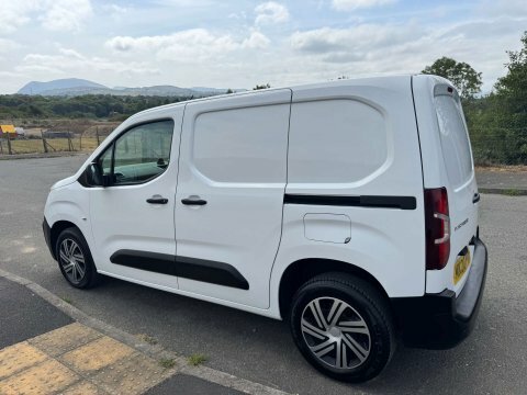 Peugeot Partner 1.5 Partner Professional White #6