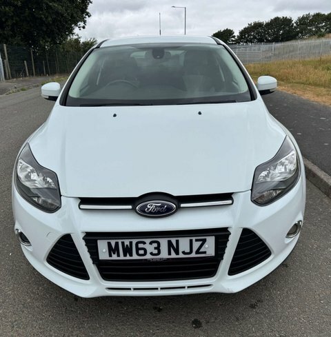 Ford Focus 1.6 Focus Zetec White #2