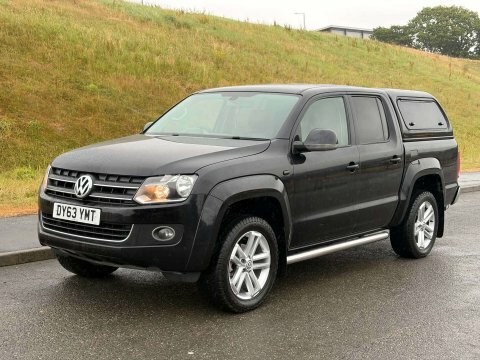 Volkswagen Amarok 2.0 Amarok Highline Black #2
