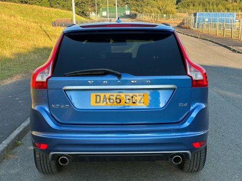 Volvo XC60 2.0 Xc60 R-design Blue #4