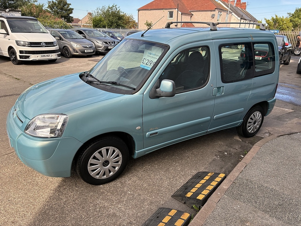 Citroen Berlingo Forte Multispace Blue #3