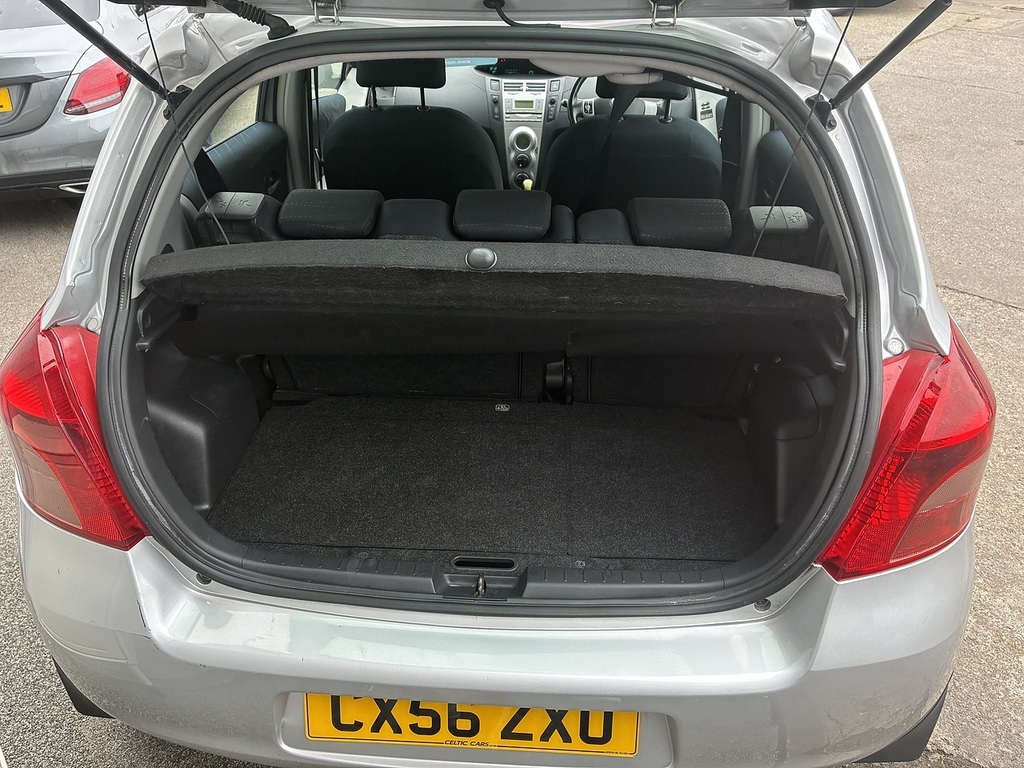 Toyota Yaris 1.4 D-4d T3 Multimode Silver #15