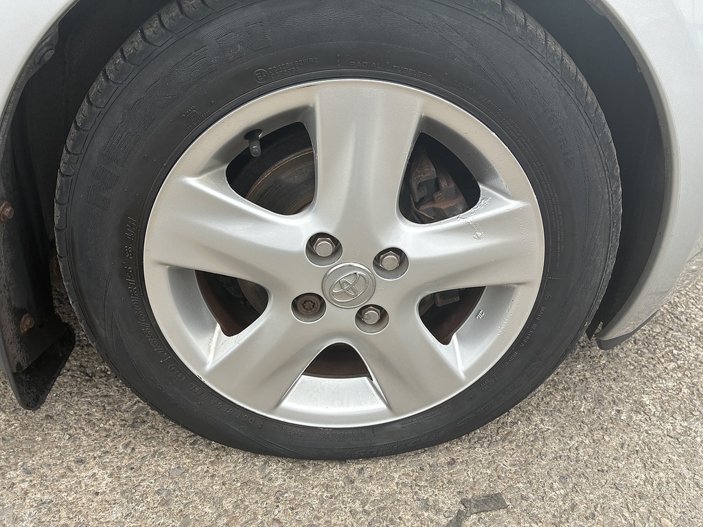 Toyota Yaris 1.4 D-4d T3 Multimode Silver #8