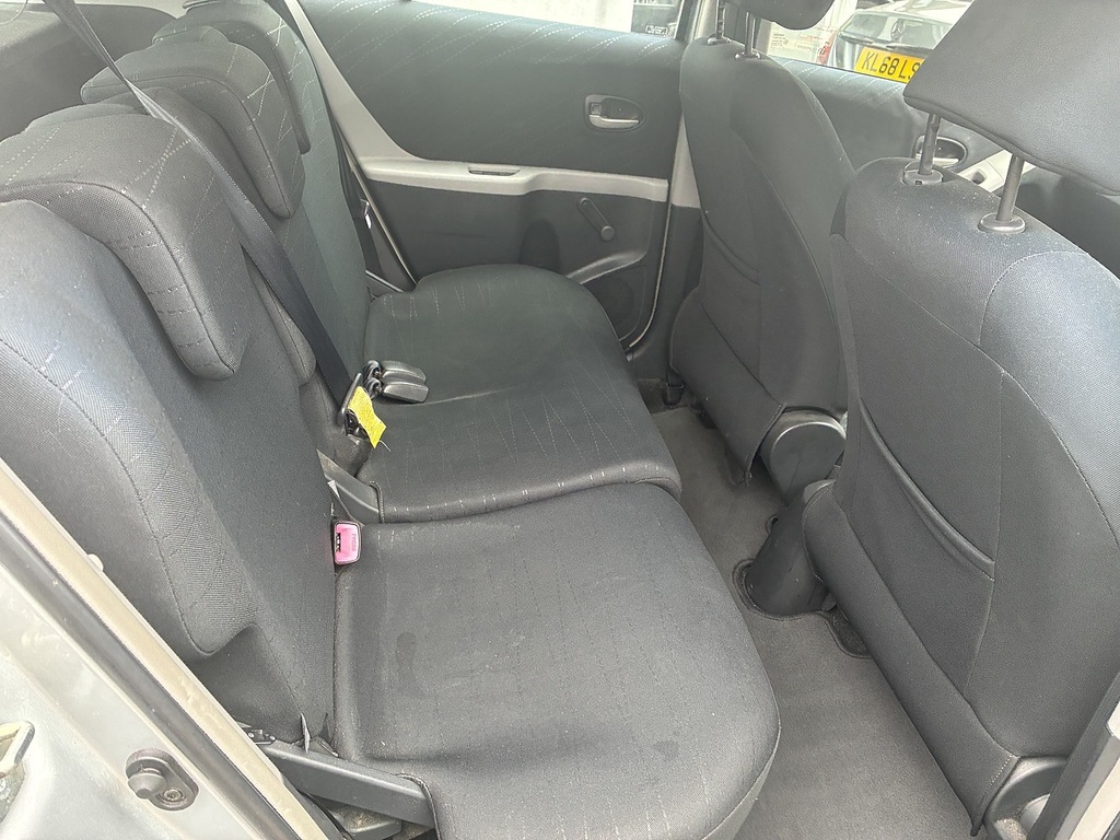 Toyota Yaris 1.4 D-4d T3 Multimode Silver #16