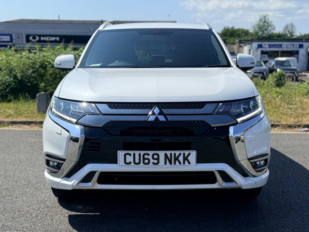 Mitsubishi Outlander 2.4H Twinmotor 13.8Kwh 4H Cvt 4Wd Euro 6 Ss CU69NKK White #2