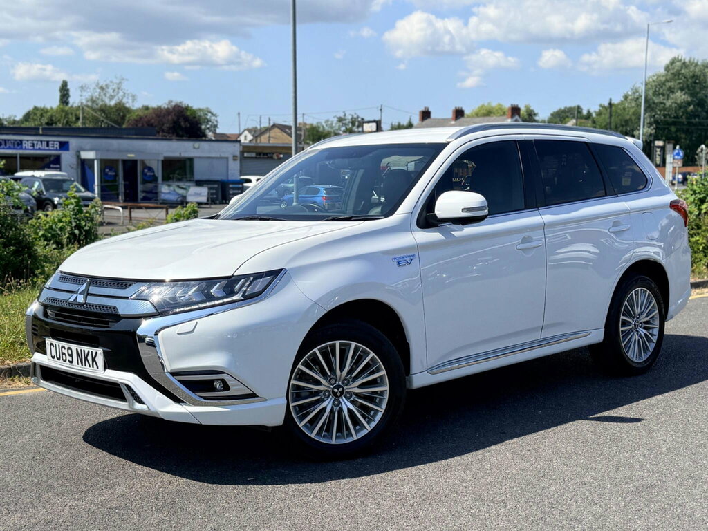 Mitsubishi Outlander 2.4H Twinmotor 13.8Kwh 4H Cvt 4Wd Euro 6 Ss CU69NKK White #3