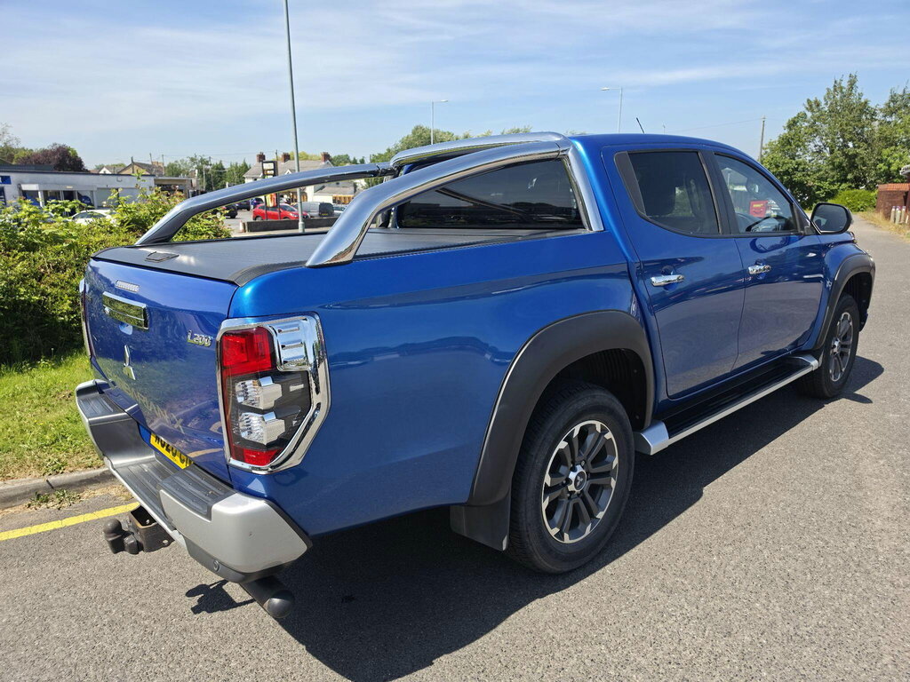Mitsubishi L200 2.2 Di-d Dc Barbarian X 4Wd Euro 6 Ss Blue #3