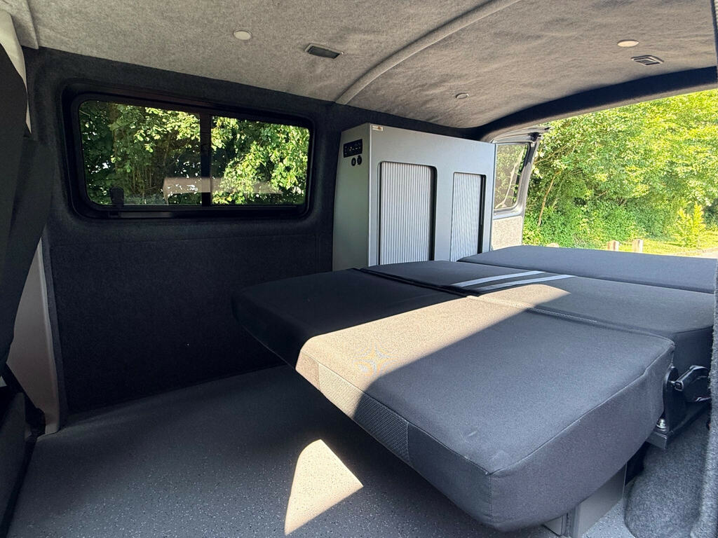 Volkswagen Transporter T32 Tdi Kombi Highline 180 Dsg Crew Van 8 Seat No #7