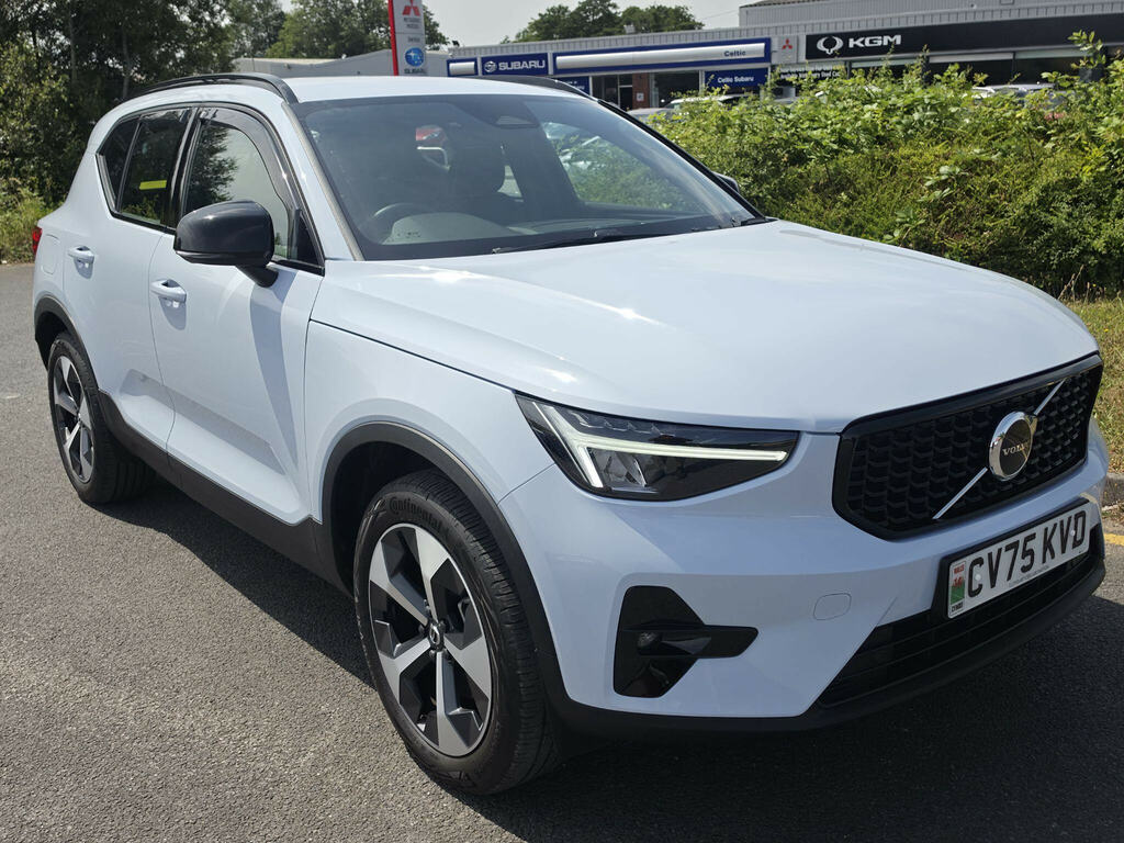 Volvo XC40 2.0 B3 Mhev Plus Dark Suv Hybrid Dct Au Blue