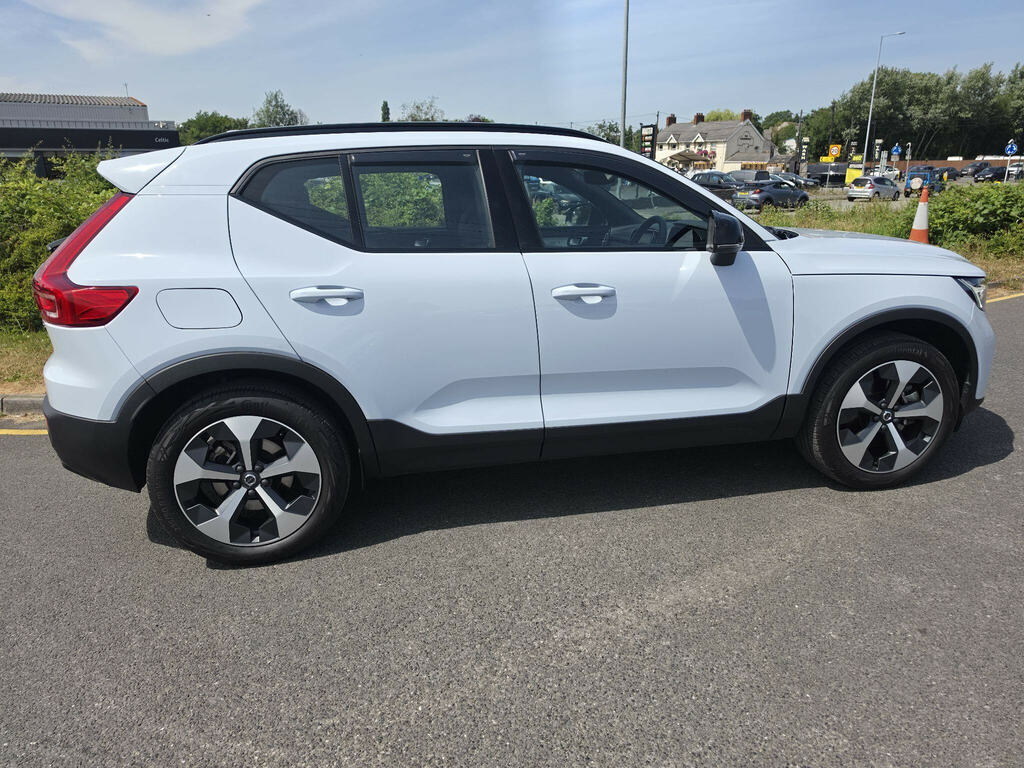 Volvo XC40 2.0 B3 Mhev Plus Dark Suv Hybrid Dct Au Blue #2