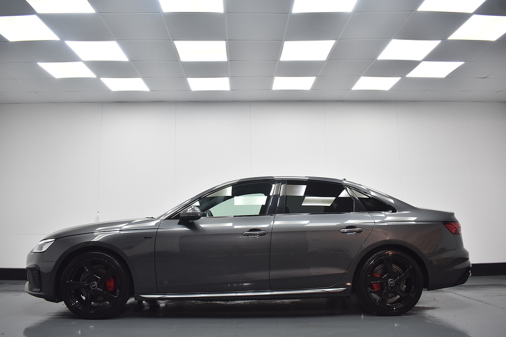 Audi A4 Saloon LP73OLA Grey #2