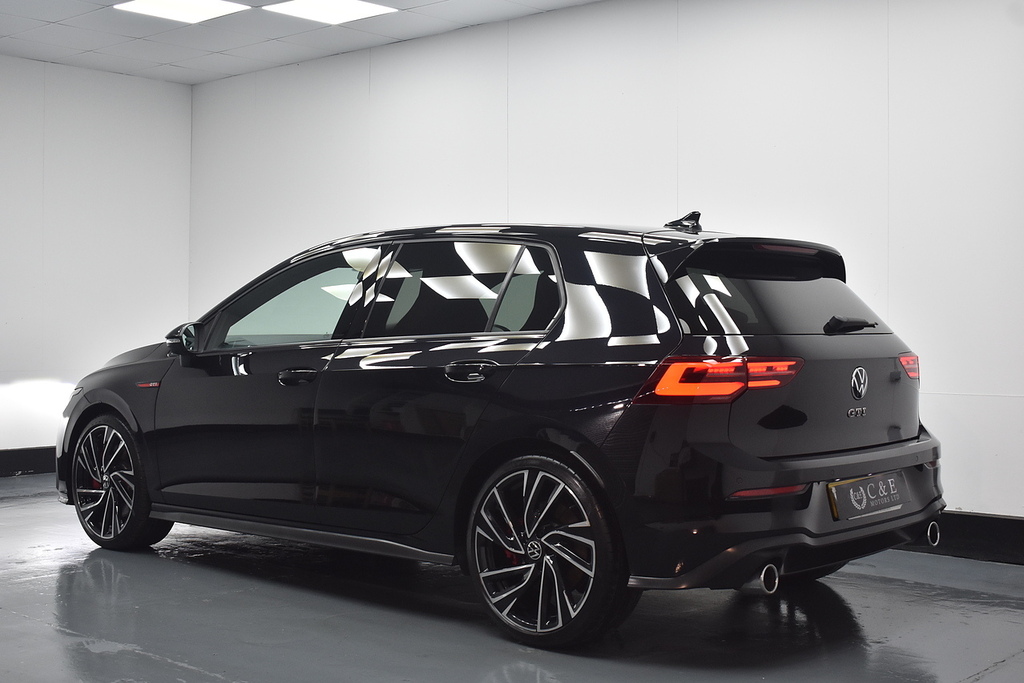 Volkswagen Golf Hatchback PE70TEU Black #4