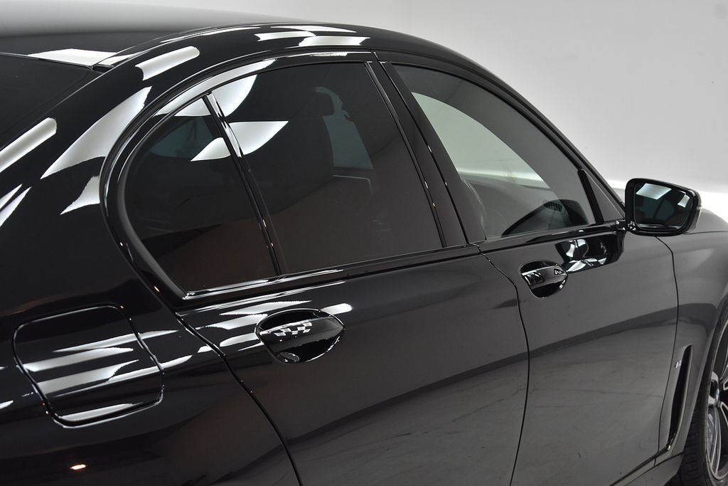 BMW 7 Series Saloon 3.0 745E 12Kwh M Sport Euro 6 Ss Black #26