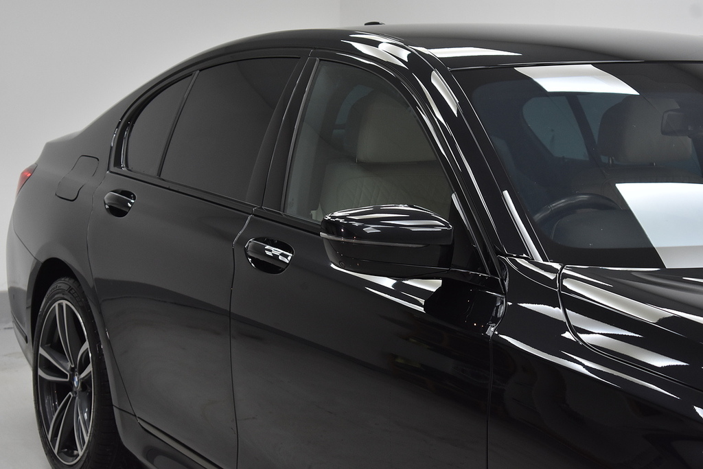 BMW 7 Series Saloon 3.0 745E 12Kwh M Sport Euro 6 Ss Black #19