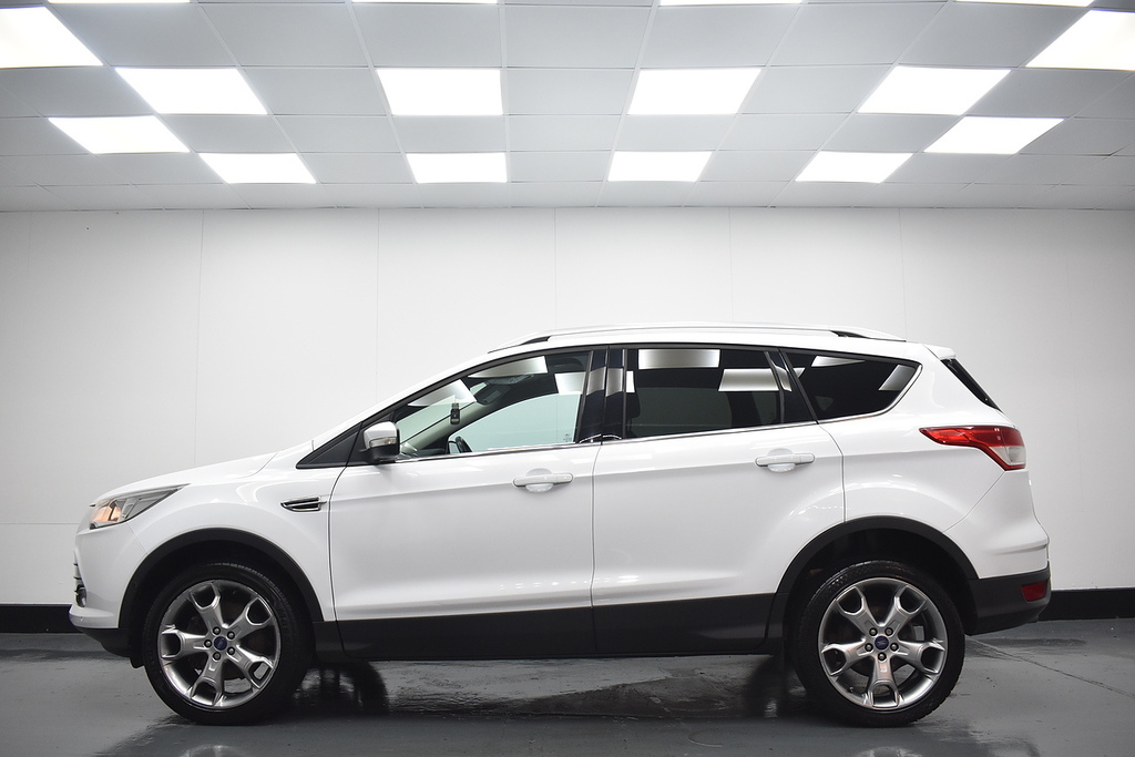 Ford Kuga Suv SD65XCP White #2