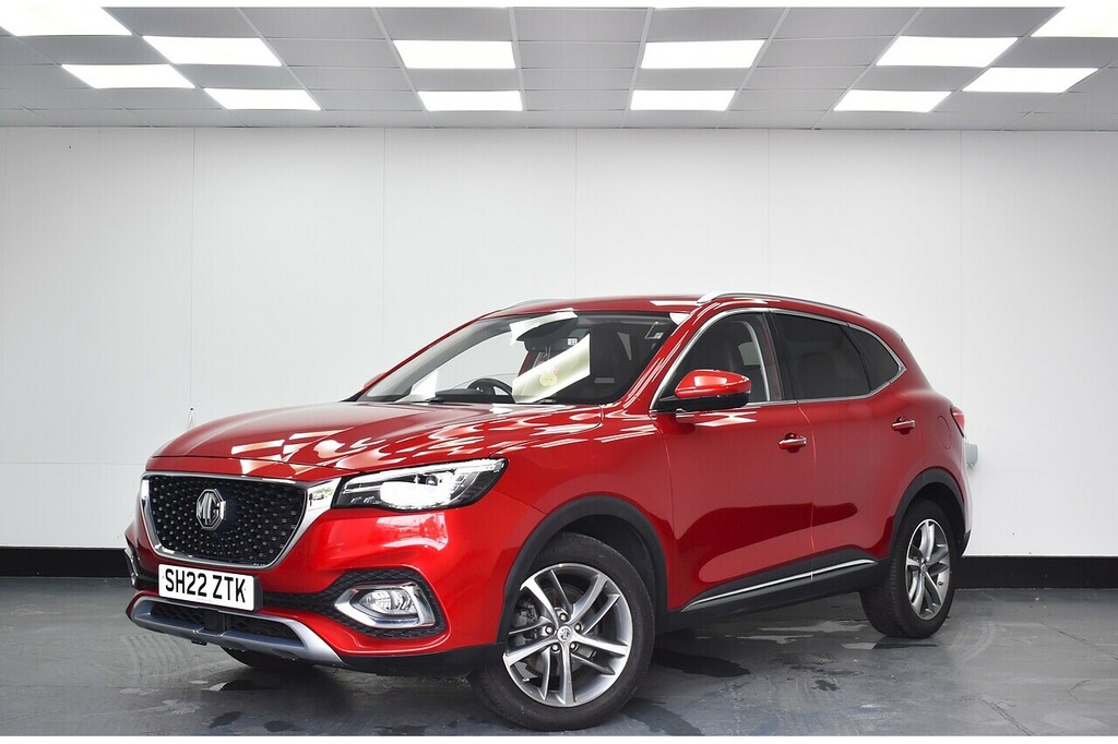 MG HS Suv Red