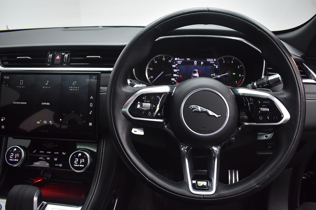 Jaguar F-Pace 2.0 D200 Mhev R-dynamic Black Suv Black #16