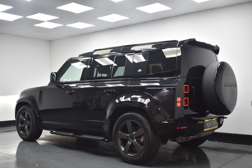 Land Rover Defender 110 Suv AV72JMU Black #5