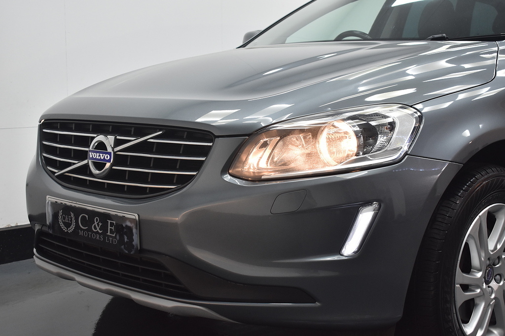 Volvo XC60 Suv Grey #6