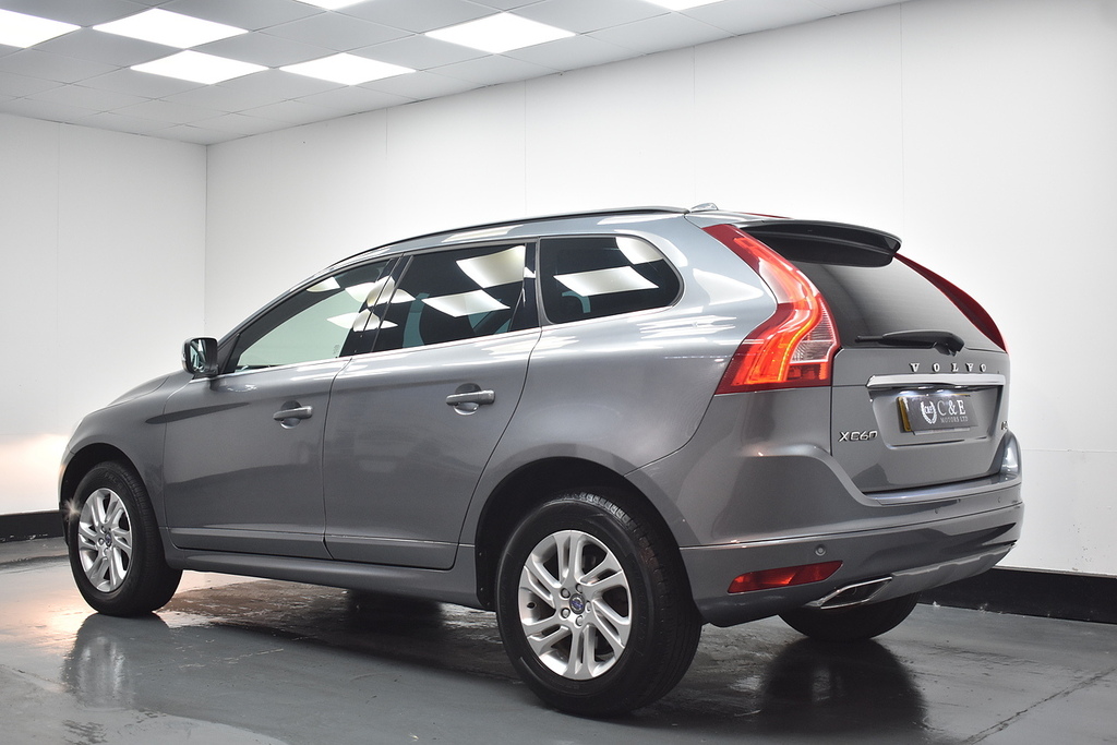 Volvo XC60 Suv Grey #4