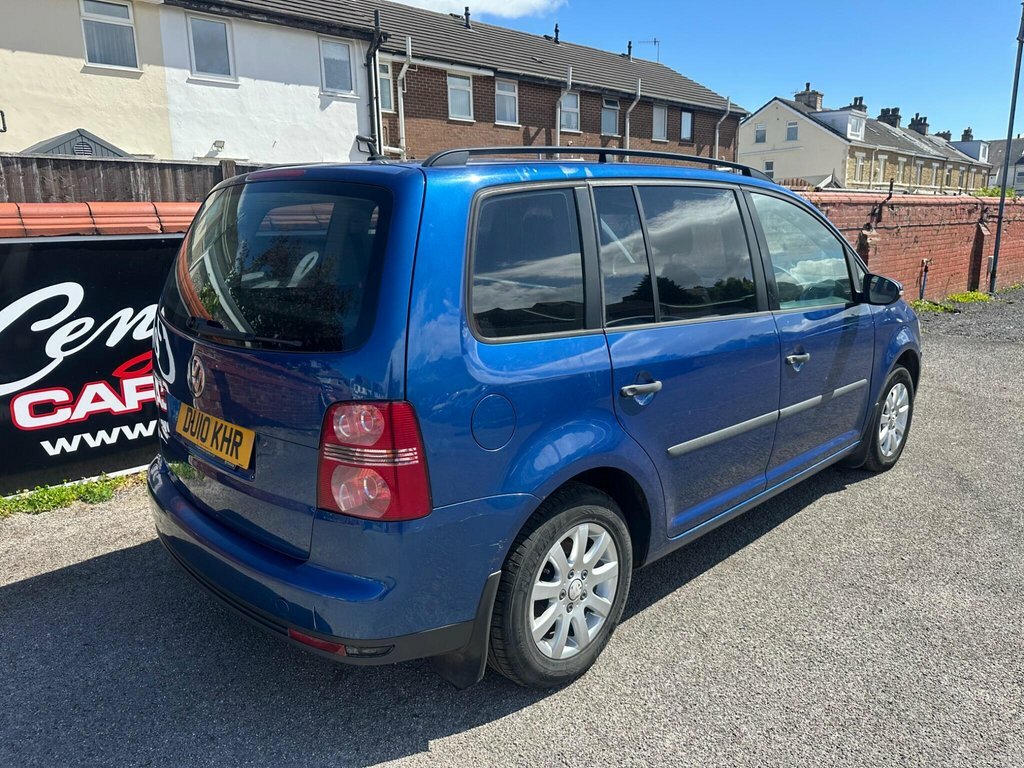Volkswagen Touran 1.6L S Blue #4