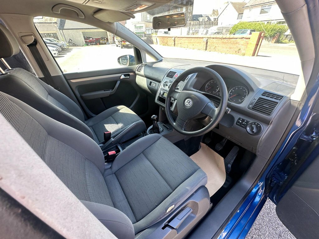 Volkswagen Touran 1.6L S Blue #6