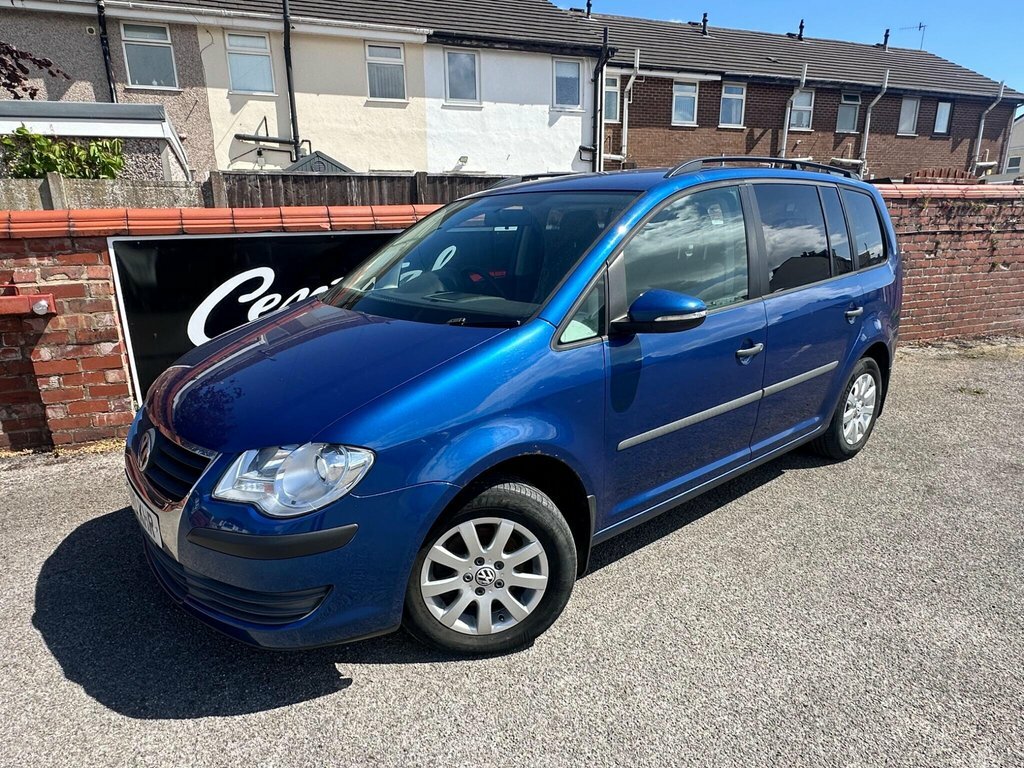 Volkswagen Touran 1.6L S Blue