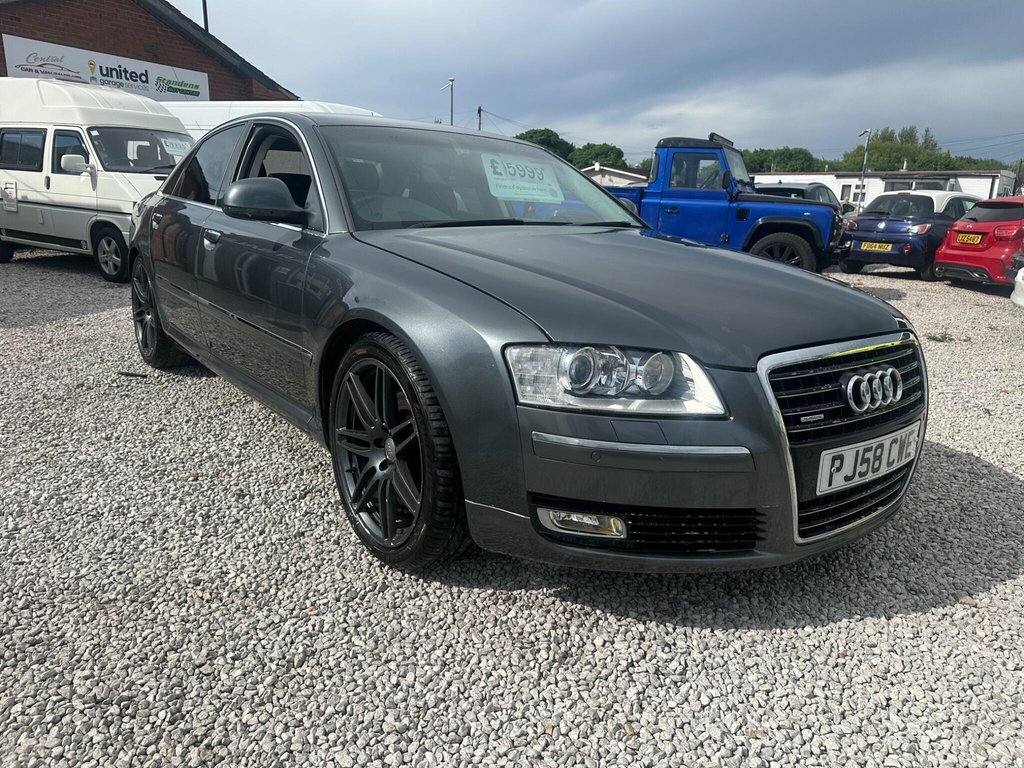 Audi A8 Saloon Green #12