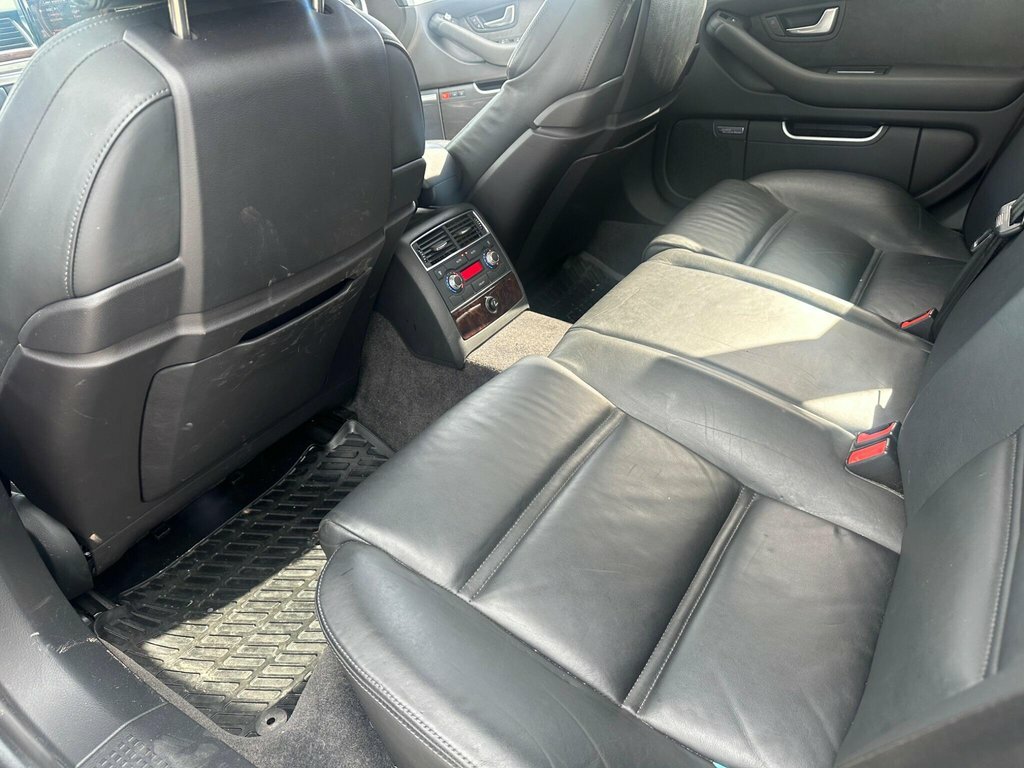 Audi A8 Saloon Green #14