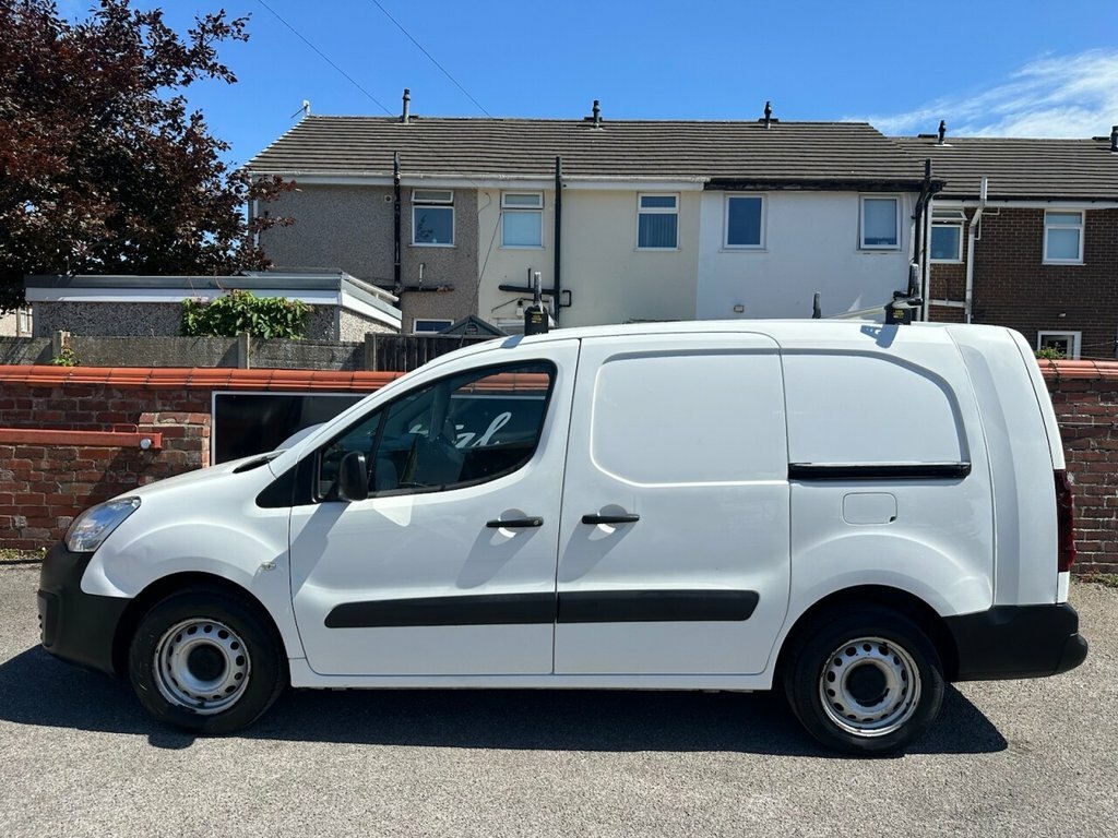 Peugeot Partner 1.6L S 6Dr MD17KBO White #5