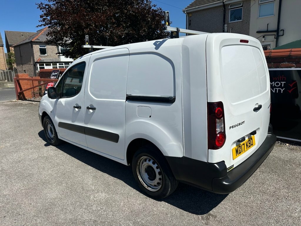 Peugeot Partner 1.6L S 6Dr MD17KBO White #6