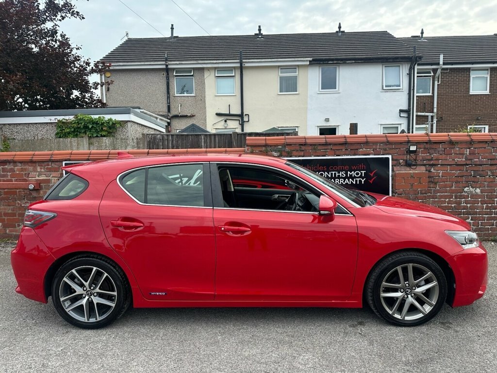Lexus CT 1.8L Executive Edition Red #2
